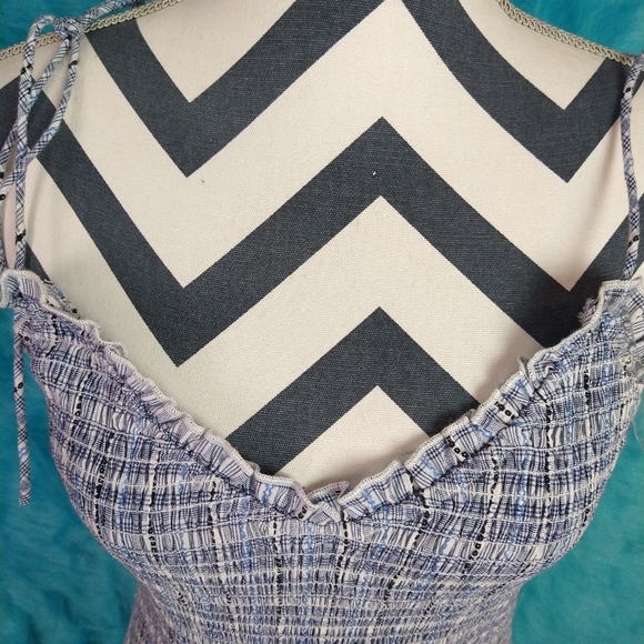 Blue and white scrunched spaghetti strap dress - Picture 3 of 4